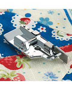 Brother 0.25 inch Piecing Foot with Guide F057 Metallic 3 x 8 x 12cm