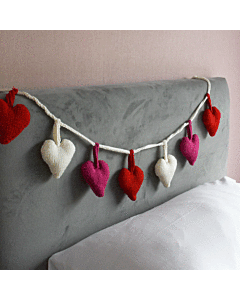 Heart Bunting Knitting Pattern Kit in Woolbox Imagine Classic Anti-Pilling DK