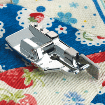 Brother 0.25 inch Piecing Foot with Guide F057 Metallic 3 x 8 x 12cm