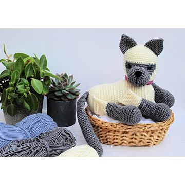 WoolCats Siamese Crochet Pattern Kit by Heather Gibbs in WoolBox Imagine Classic DK