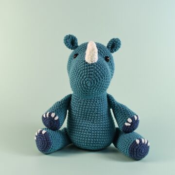 WoolBox Crochet Blue Rhino in WoolBox Imagine Classic DK - FREE Download  