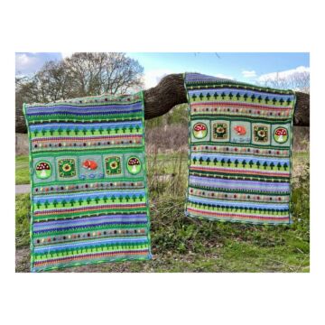King Cole Woodland Wonders A Crochet Along Blanket in Cottonsoft DK-Yarn Pk  17 x 100g